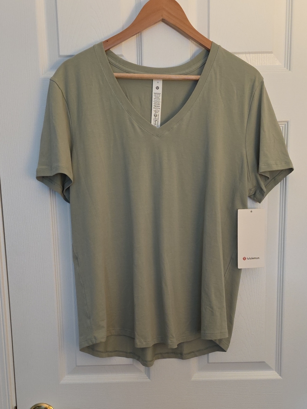 Lululemon Sage Green Love V-Neck Short Sleeve Tee